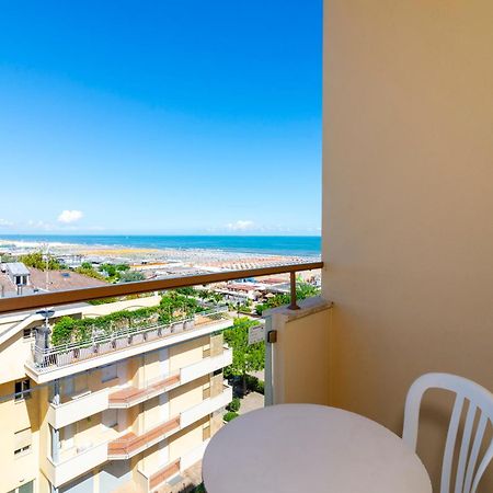 Universal Hotel Cervia Bagian luar foto